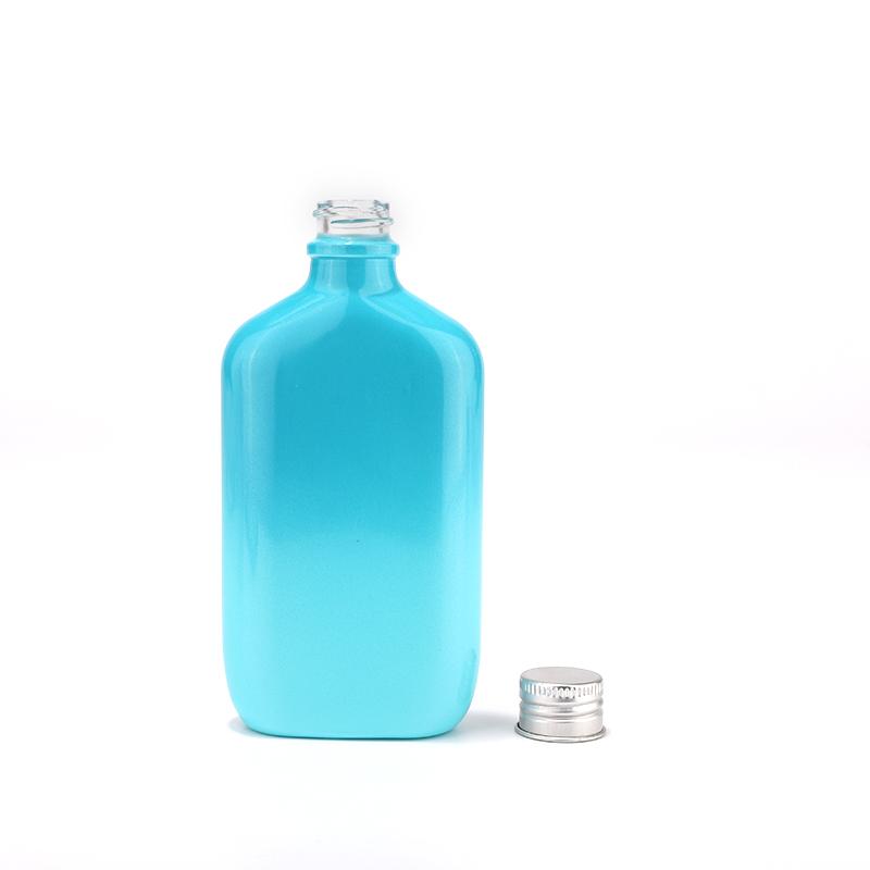 glass bottle with spray pump