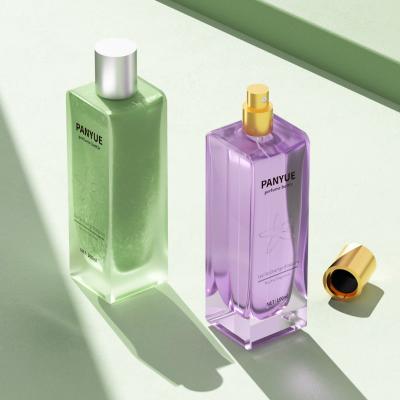 زجاجة عطر مربعة كبيرة الحجم 100 مل
